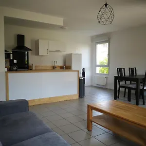 appartement-smard-gare.hotels-rhonealpes.com/